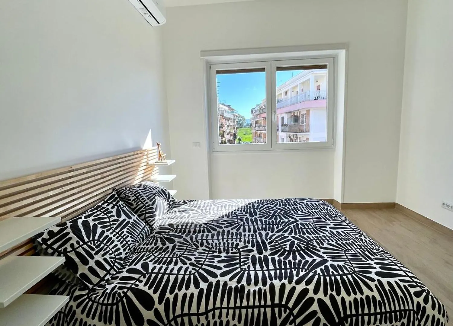 Roma Lux Apartment Lorenzo 0*, Rome