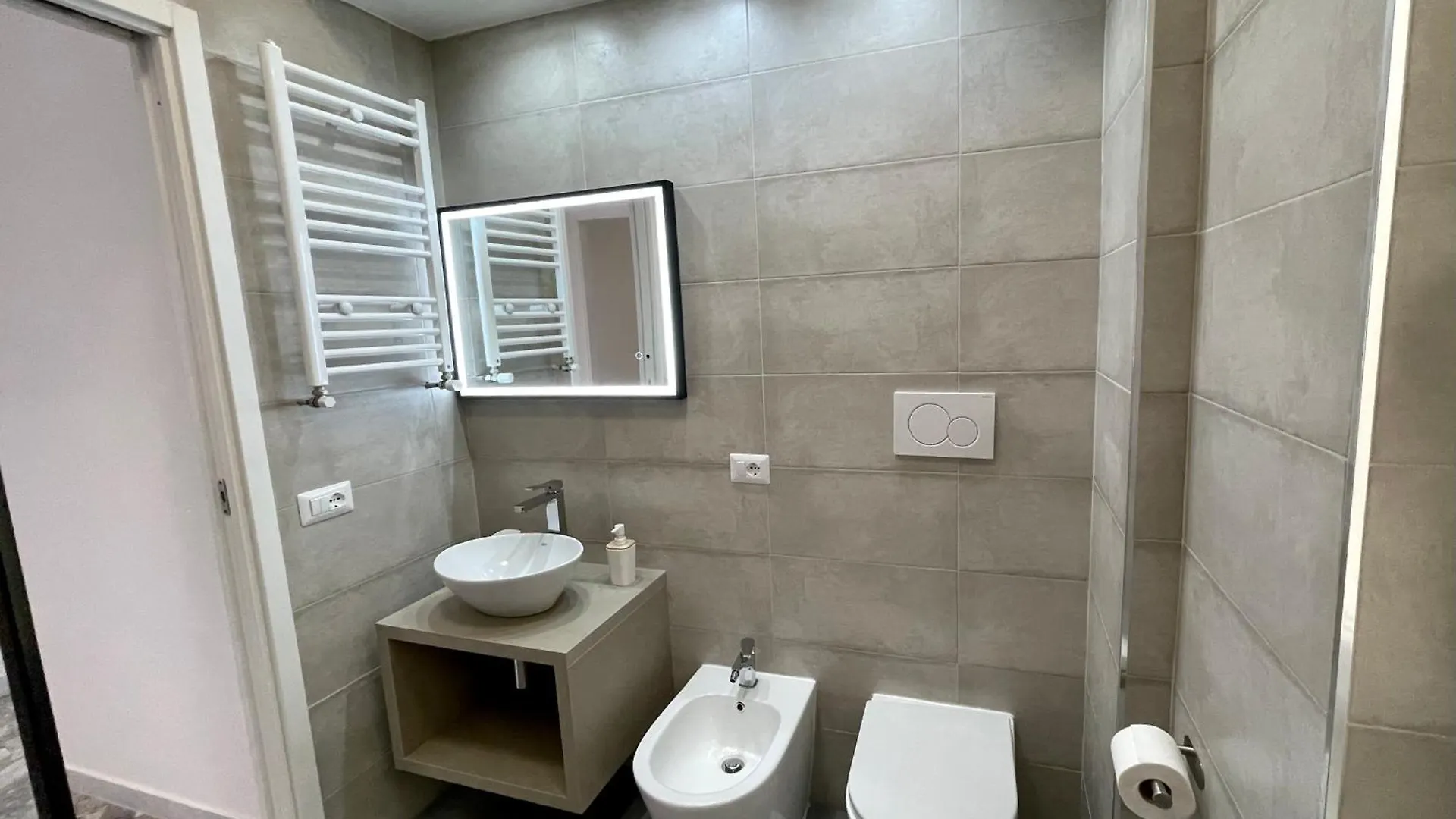 Roma Lux Apartment Lorenzo